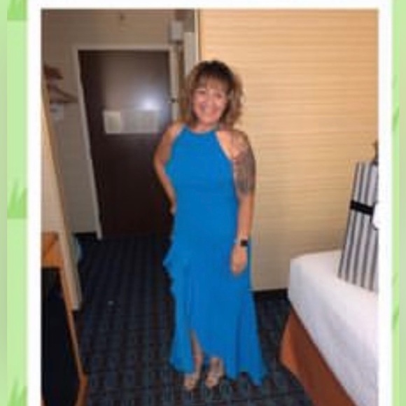 Carmen Marc Valvo Infusion Cascading Ruffle Halter Mermaid Evening Gown Peacock - Picture 4 of 12